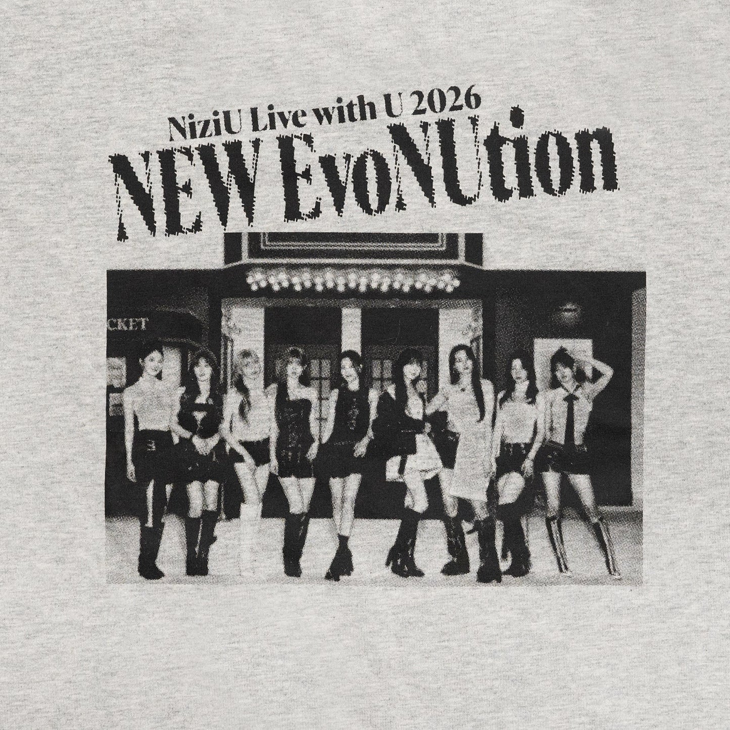 OVERSIZED RAGLAN T-SHIRT【M】/ NiziU『Live with U 2026 “NEW EvoNUtion”』