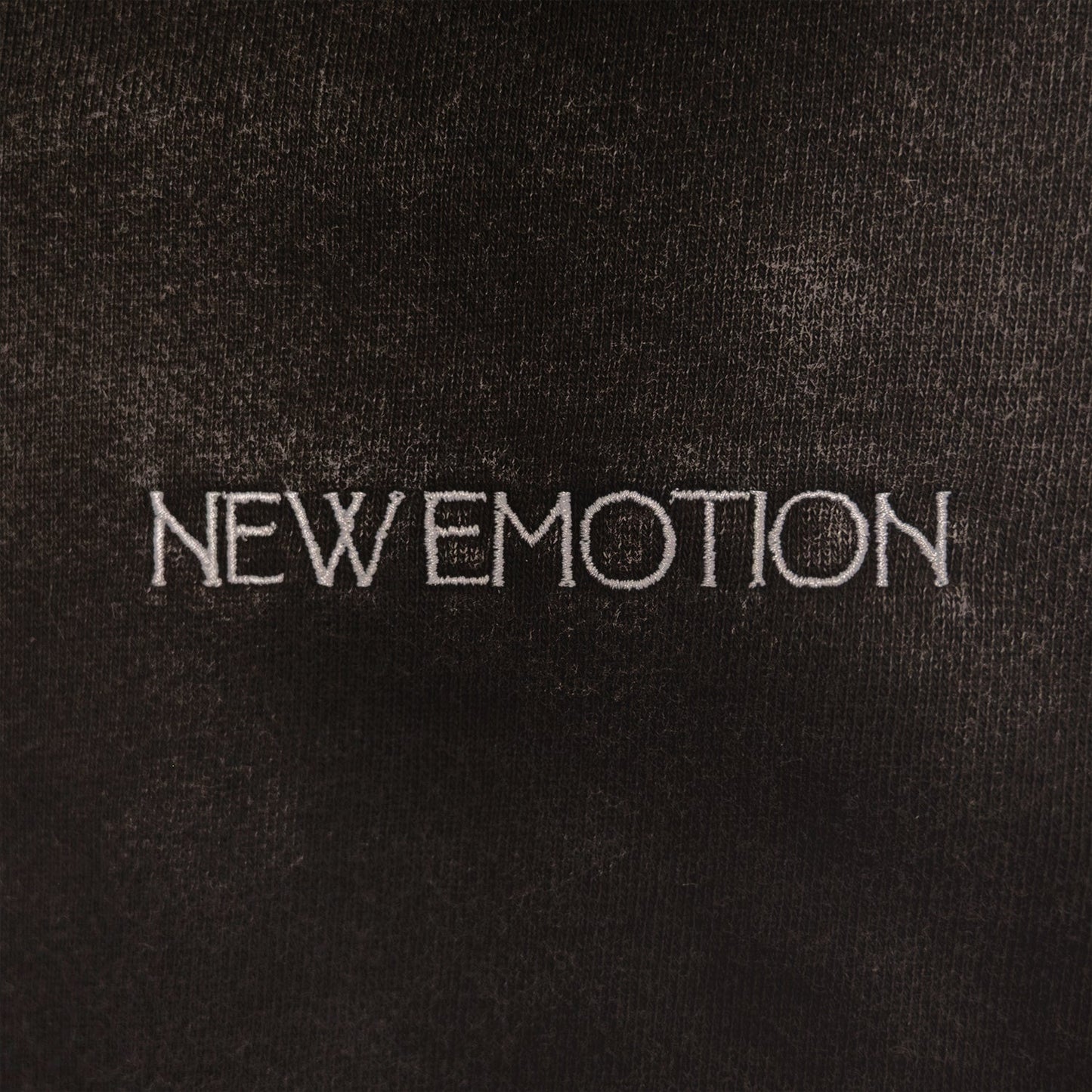 HOODIE【M】/ NiziU『Live with U 2025 “NEW EMOTION : Face To Face”』