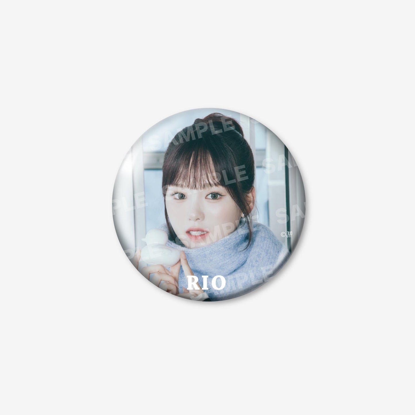 PHOTO BADGE - RIO / NiziU『JYP JAPAN POPUP STORE 2025』