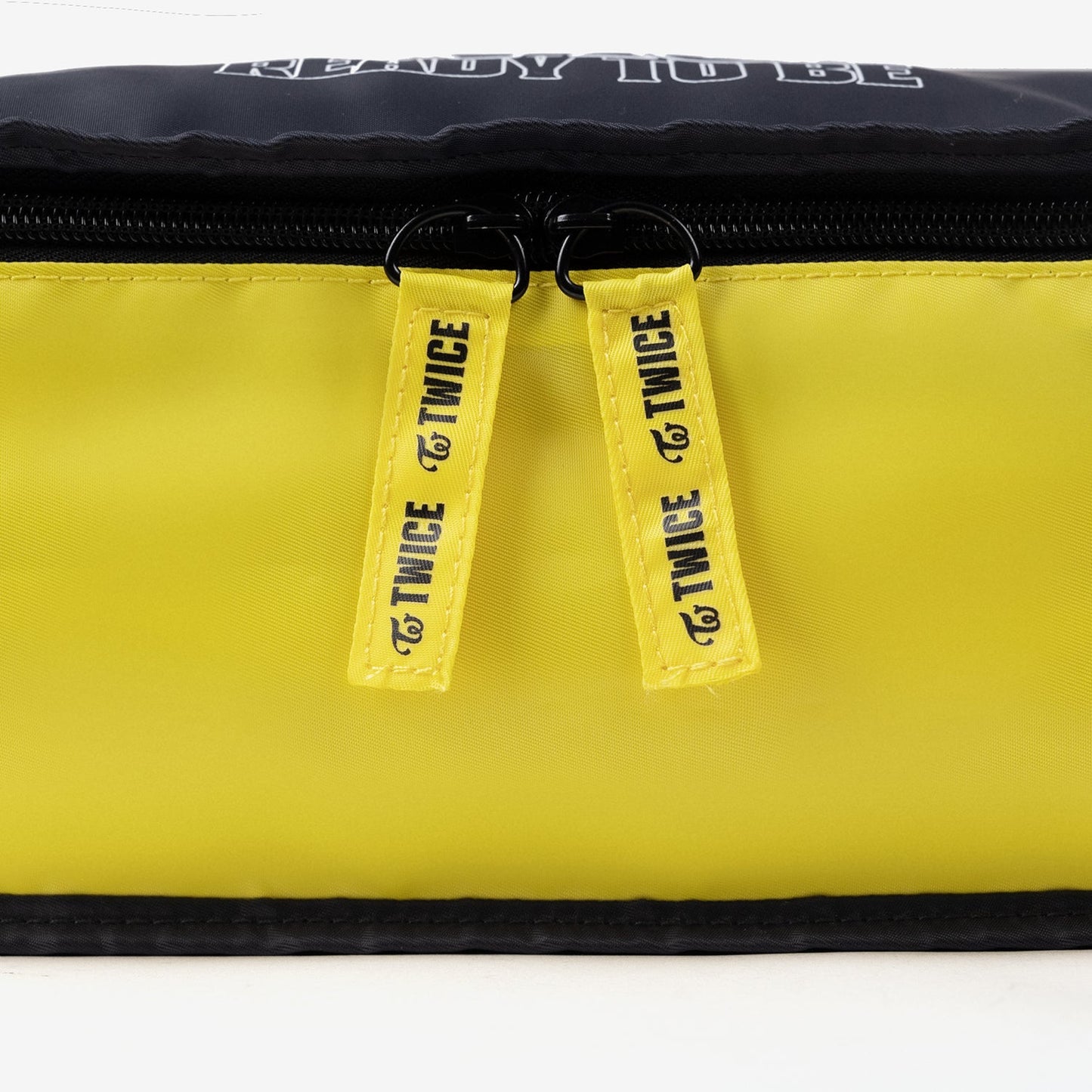 TRAVEL POUCH SET / TWICE『READY TO BE SPECIAL』