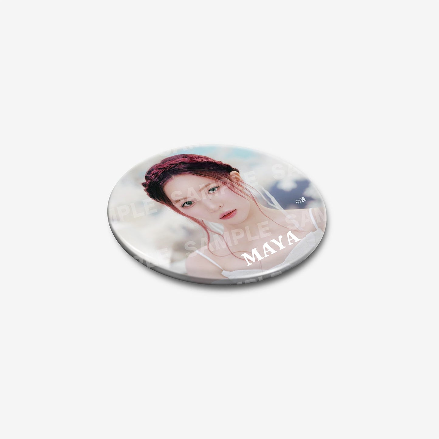 PHOTO BADGE - MAYA /『NiziU Live with U 2024-2025 “AWAKE” OFFICIAL GOODS』