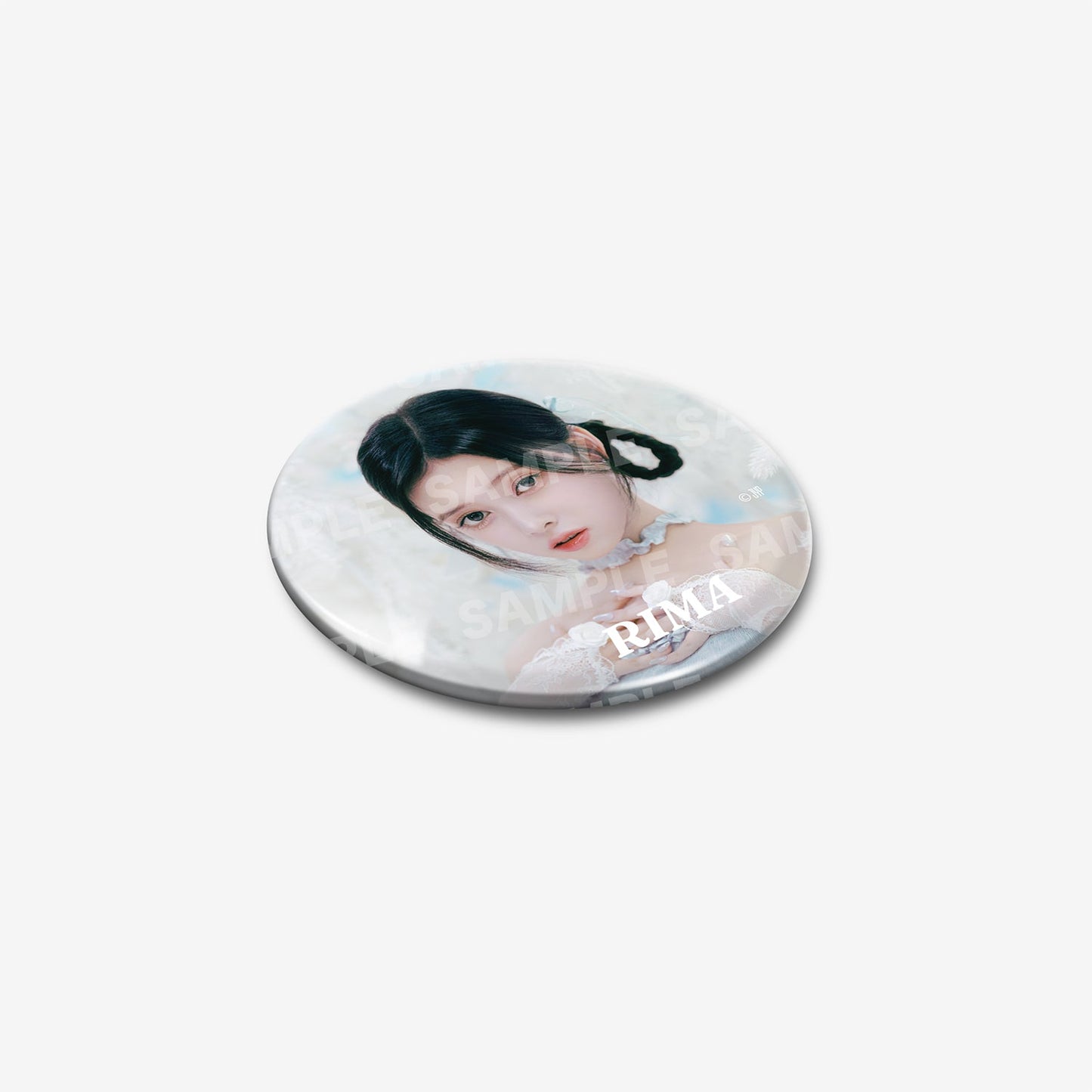 PHOTO BADGE - RIMA /『NiziU Live with U 2024-2025 “AWAKE” OFFICIAL GOODS』