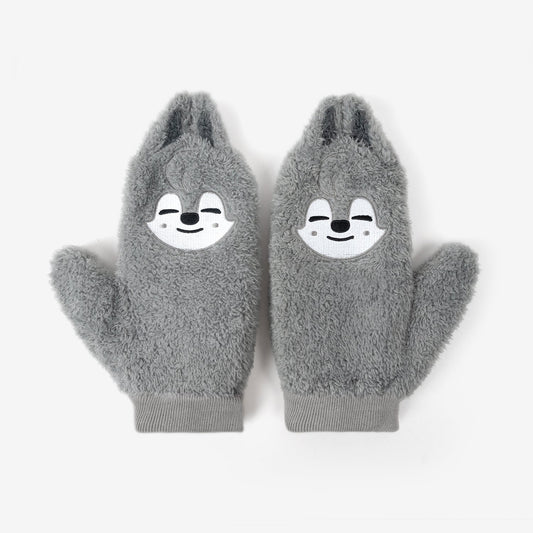 GLOVE - Wolf Chan / Stray Kids『Stray Kids World Tour <dominATE JAPAN>』