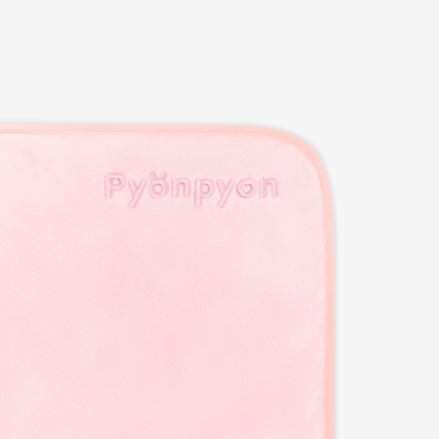 NIZOO BLANKET - Pyonpyon /『NiziU Live with U 2024-2025 “AWAKE” OFFICIAL GOODS』