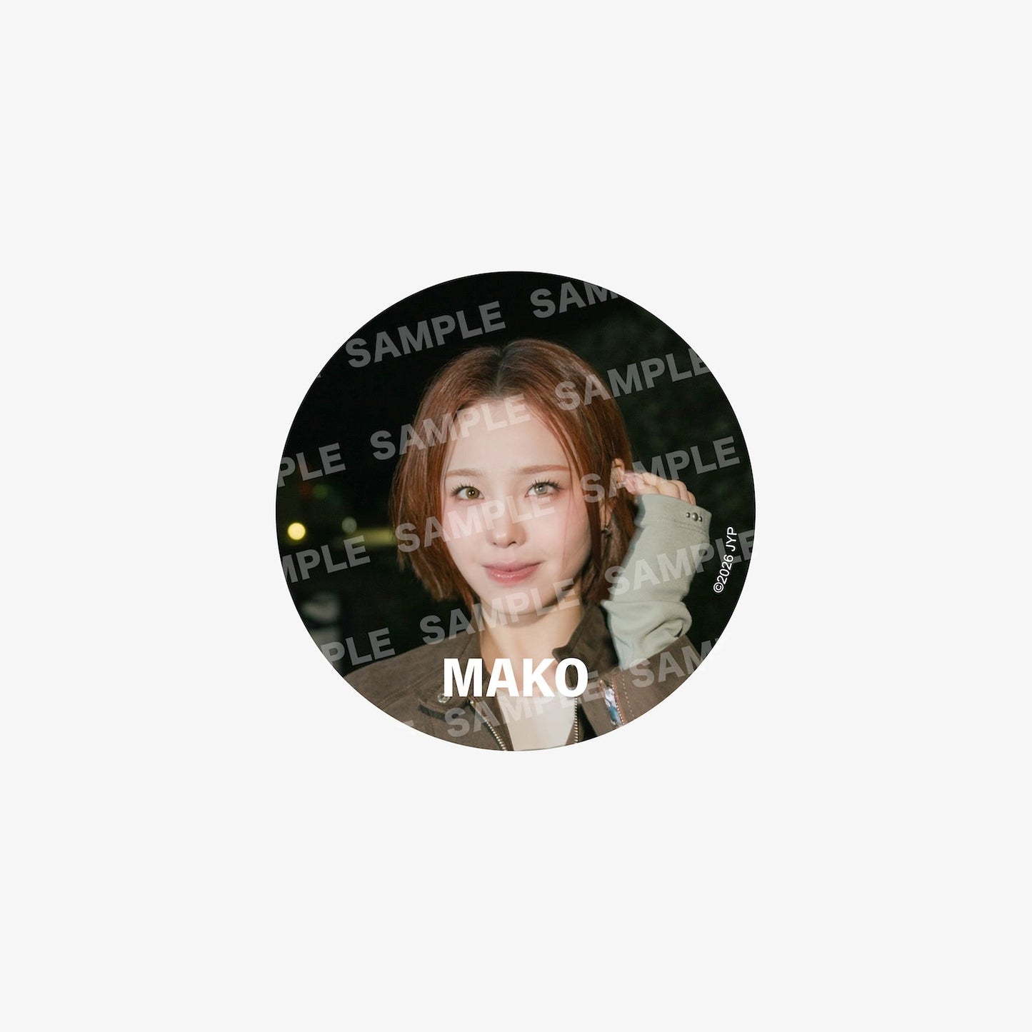 PHOTO BADGE / B - MAKO / NiziU『GOOD GIRL BUT NOT FOR YOU』