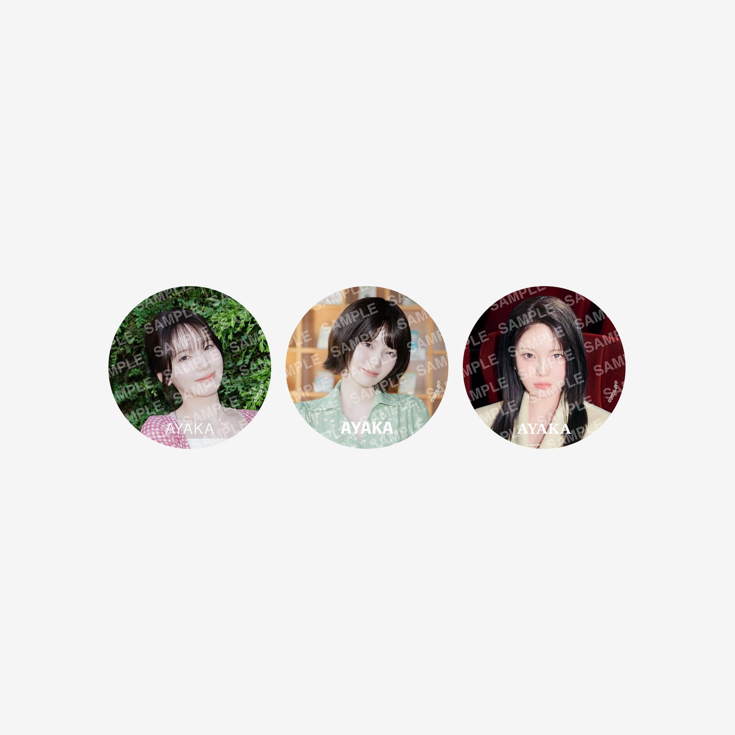 BADGE SET(3PIECES)- AYAKA / NiziU『Live with U 2026 “NiziU : THE CINEMA” 』