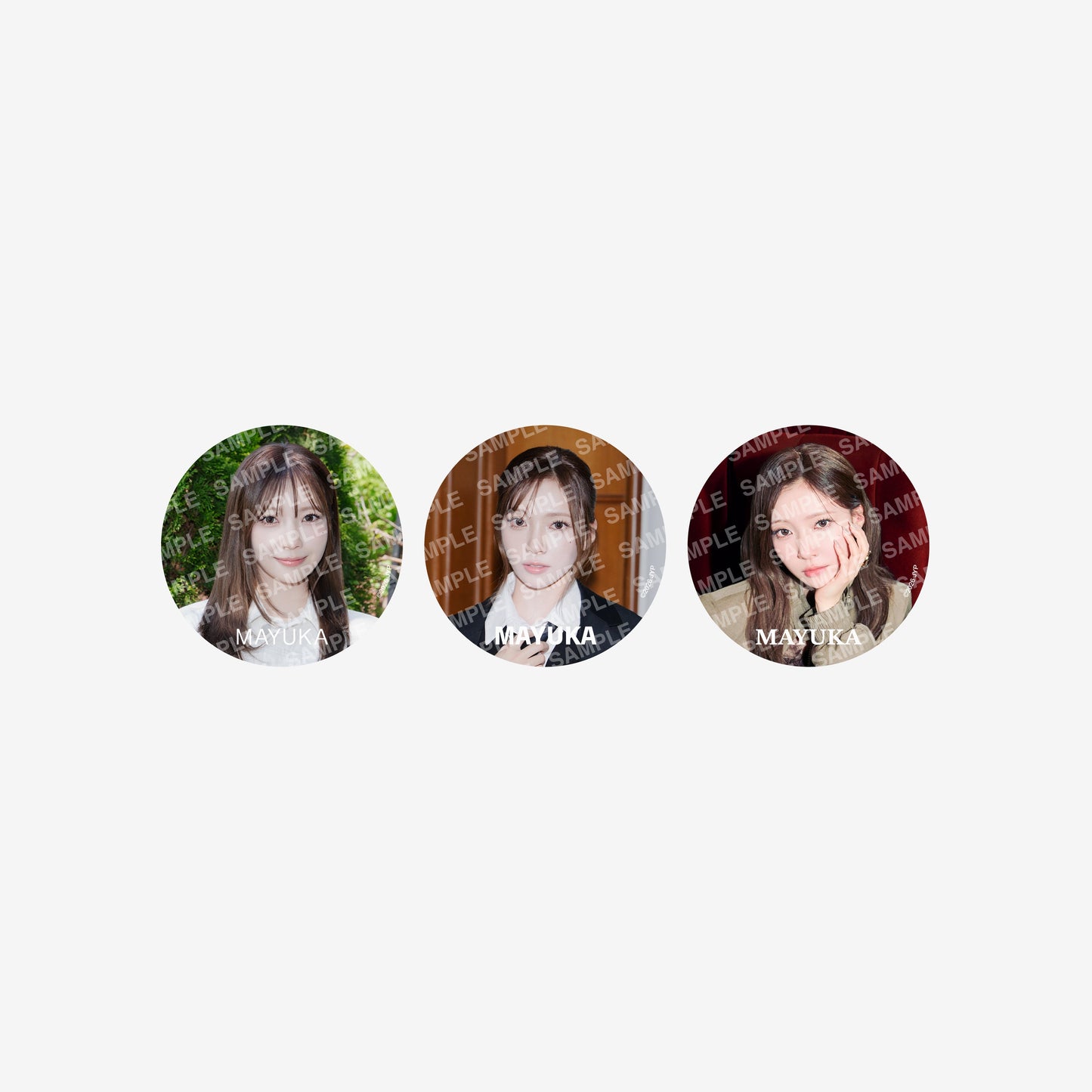 BADGE SET(3PIECES)- MAYUKA / NiziU『Live with U 2026 “NiziU : THE CINEMA” 』