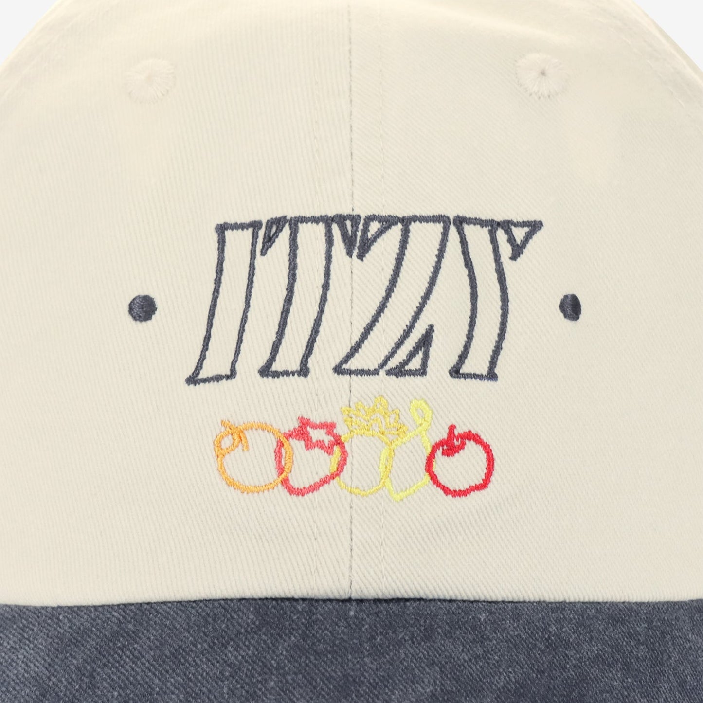 CAP / ITZY『JYP JAPAN POPUP STORE 2025』