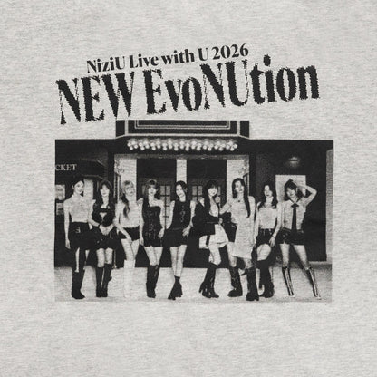OVERSIZED RAGLAN T-SHIRT【M】/ NiziU『Live with U 2026 “NEW EvoNUtion”』