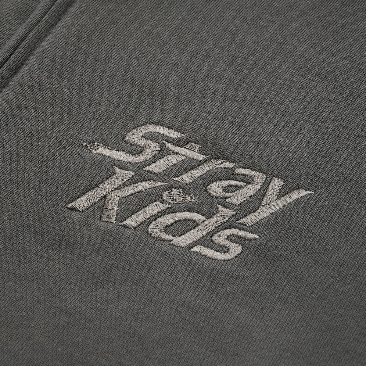 HOODIE【L】/ Stray Kids『World Tour <RUN IT JAPAN>』