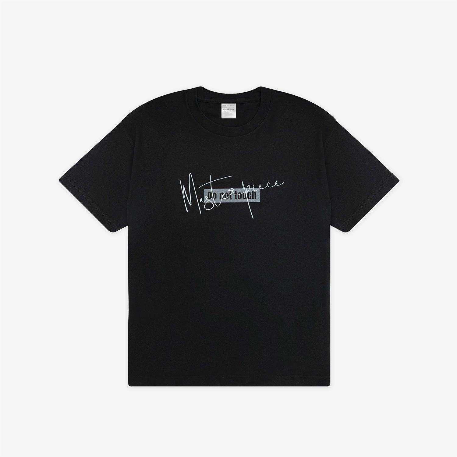 T-SHIRT / BLACK【M】/ MISAMO『JAPAN SHOWCASE 2023 "Masterpiece"』