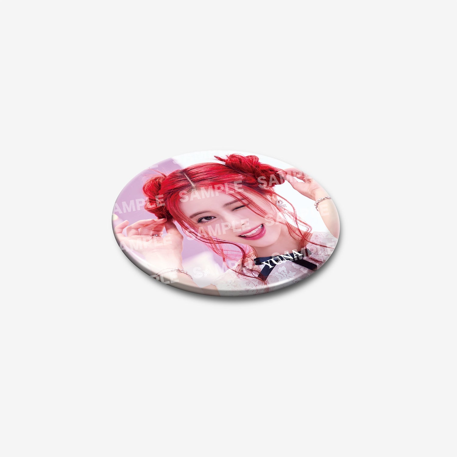 PHOTO BADGE - YUNA / ITZY『JYP JAPAN POPUP STORE 2024』