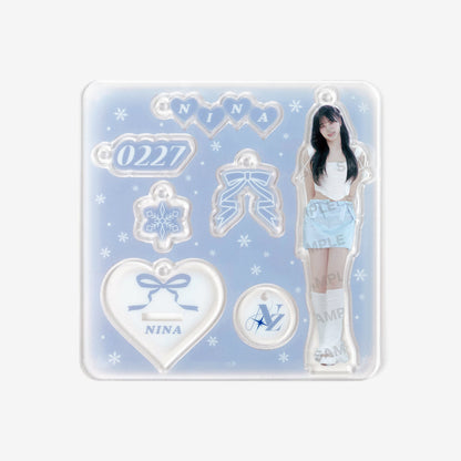 ACRYLIC STAND KEY HOLDER - NINA /『NiziU Live with U 2024-2025 “AWAKE” OFFICIAL GOODS』