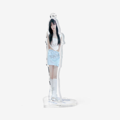 ACRYLIC STAND KEY HOLDER - NINA /『NiziU Live with U 2024-2025 “AWAKE” OFFICIAL GOODS』