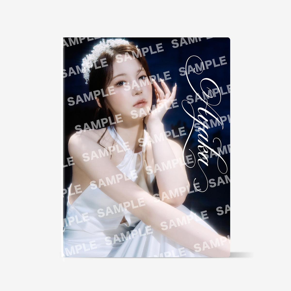 TRADING CARD CASE - AYAKA / NiziU『Live with U 2026-2027 “Who? U! NiziU Fes.”』