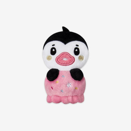 SOFT TOY BADGE - PPOMOYA / NEXZ『Japan debut 1st Anniversary POPUP STORE “1st SCOOP”』