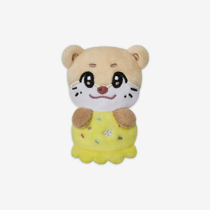 SOFT TOY BADGE - YUTiE / NEXZ『Japan debut 1st Anniversary POPUP STORE “1st SCOOP”』