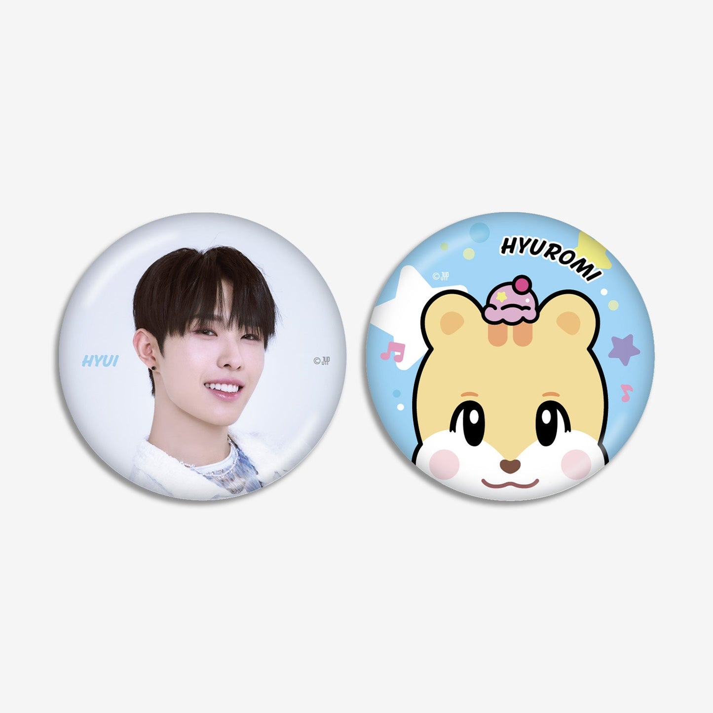 PHOTO BADGE SET - HYUI / NEXZ『Japan debut 1st Anniversary POPUP STORE “1st SCOOP”』