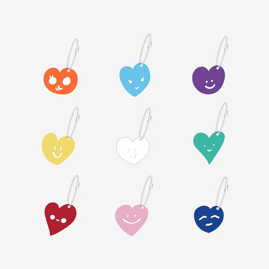 RANDOM ACRYLIC KEY HOLDER Designed by NiziU / NiziU『Live with U 2026 “NEW EvoNUtion” POPUP in HMV』