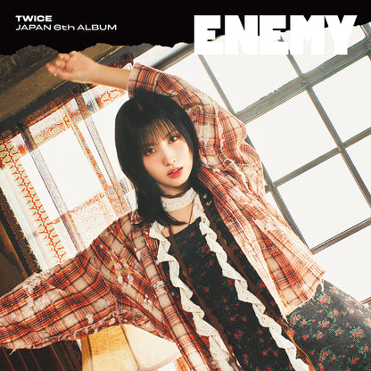 TWICE JAPAN 6th ALBUM『ENEMY』MOMO盤