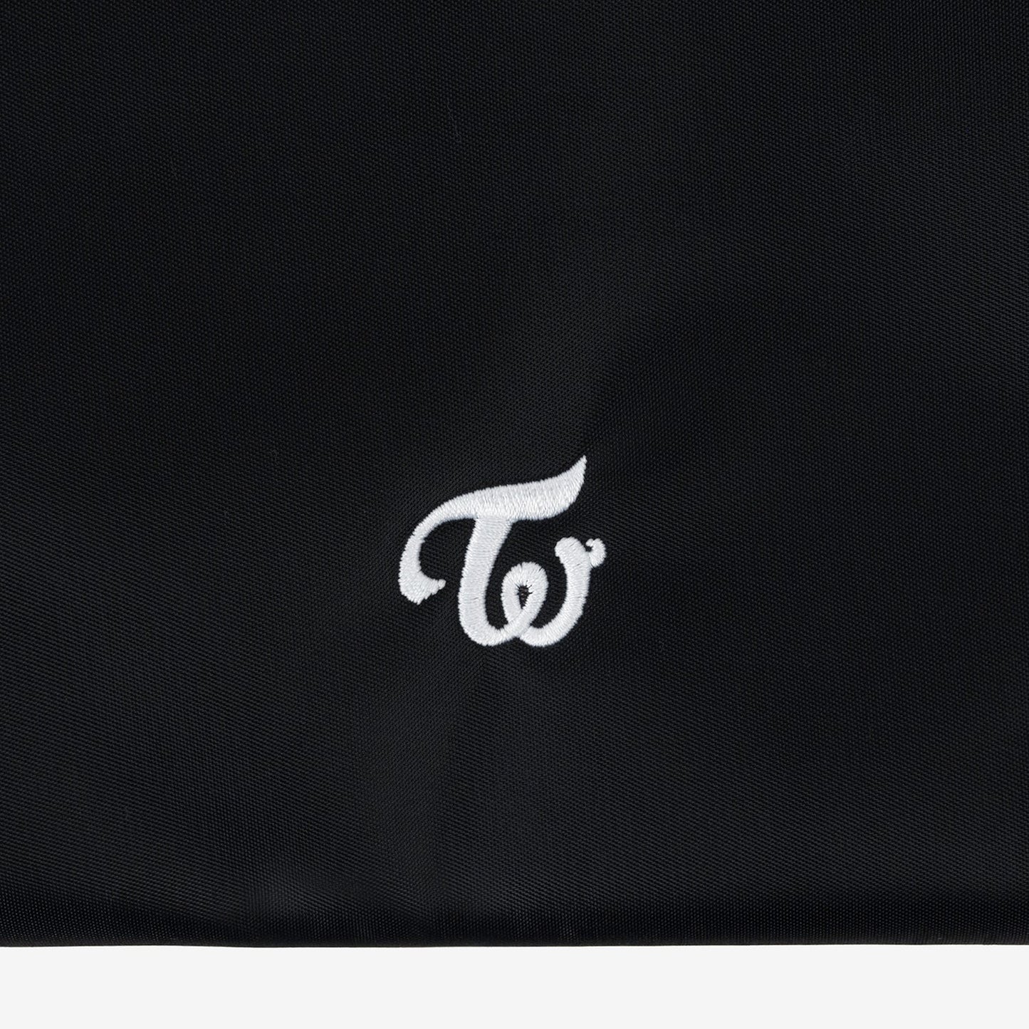 TRAVEL POUCH / TWICE『THIS IS FOR』