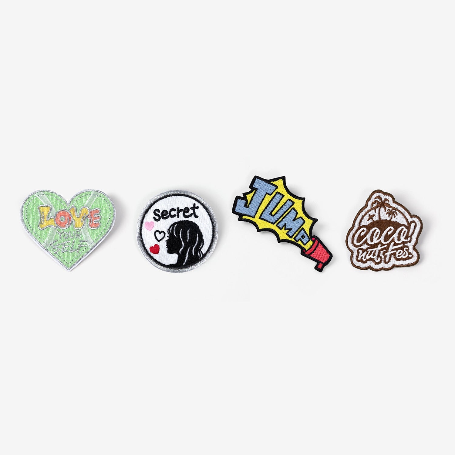 WAPPEN BADGE (4PIECES) Designed by NiziU / NiziU『COCO! nut Fes. -Stadium Special-』