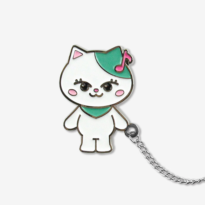 NIZOO PIN BADGE - Lucat「NiziU Live with U 2022 “Light it Up”」