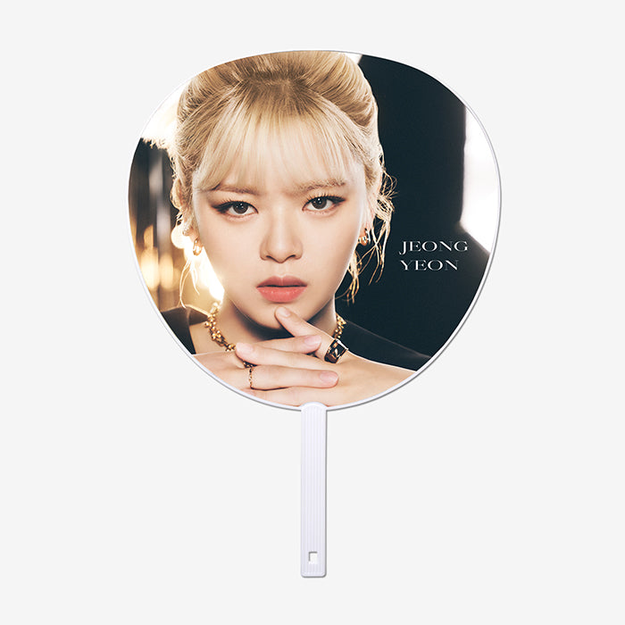 IMAGE PICKET - JEONGYEON『Celebrate』【Shipped after late Aug.】